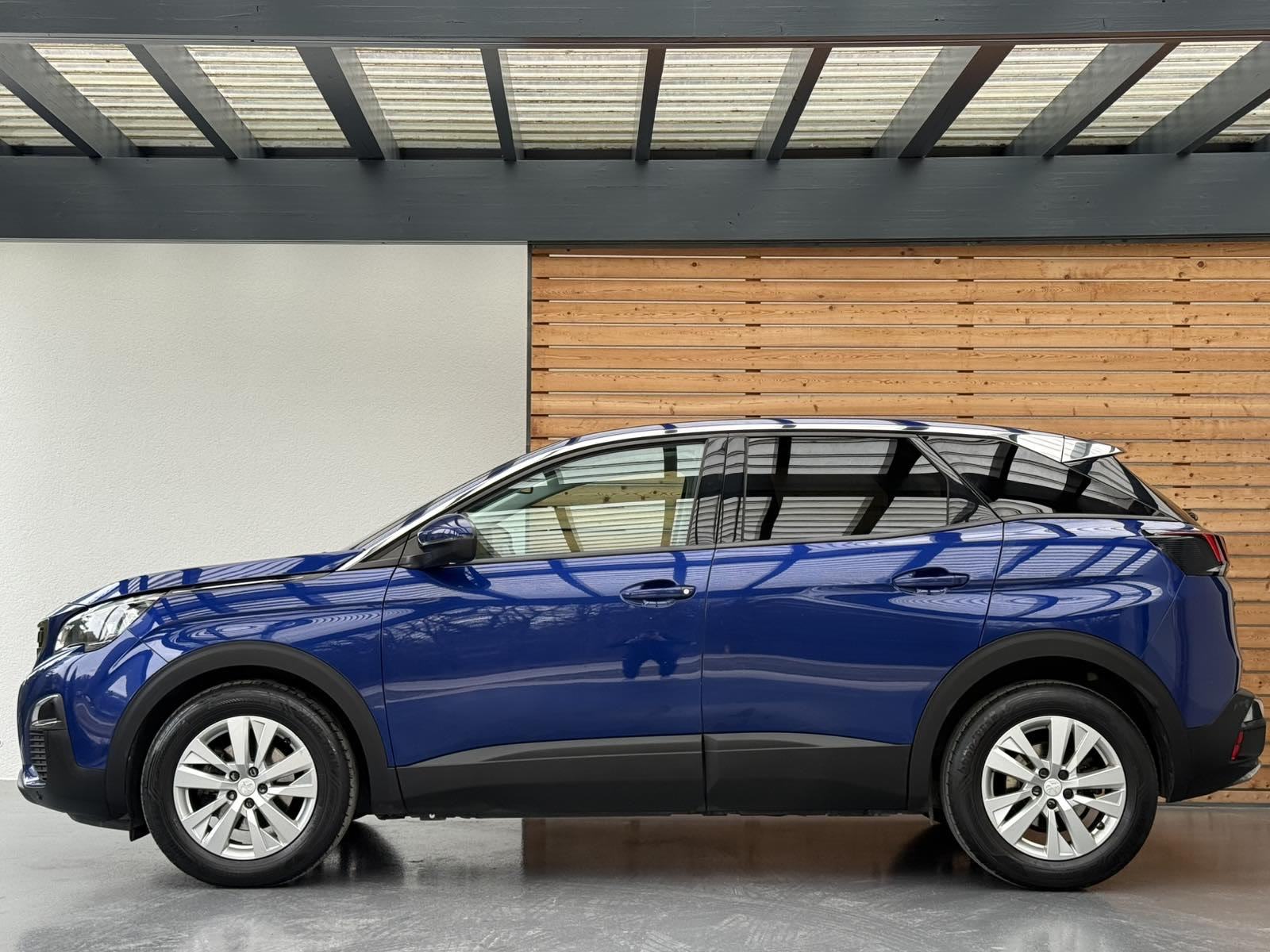 Peugeot 3008 1,5 BlueHDI LED-NAVIGACIJA-ACC-LANE ASSIST-VIRTUAL, fotografija 6