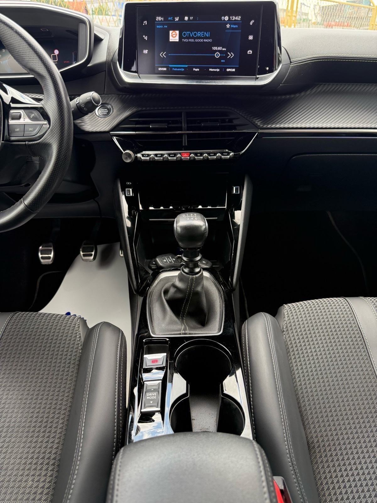 Peugeot 208*GT-LINE*PRVI VLASNIK*NAVI*LED*R.KAMERA*START STOP*ALU*, fotografija 17
