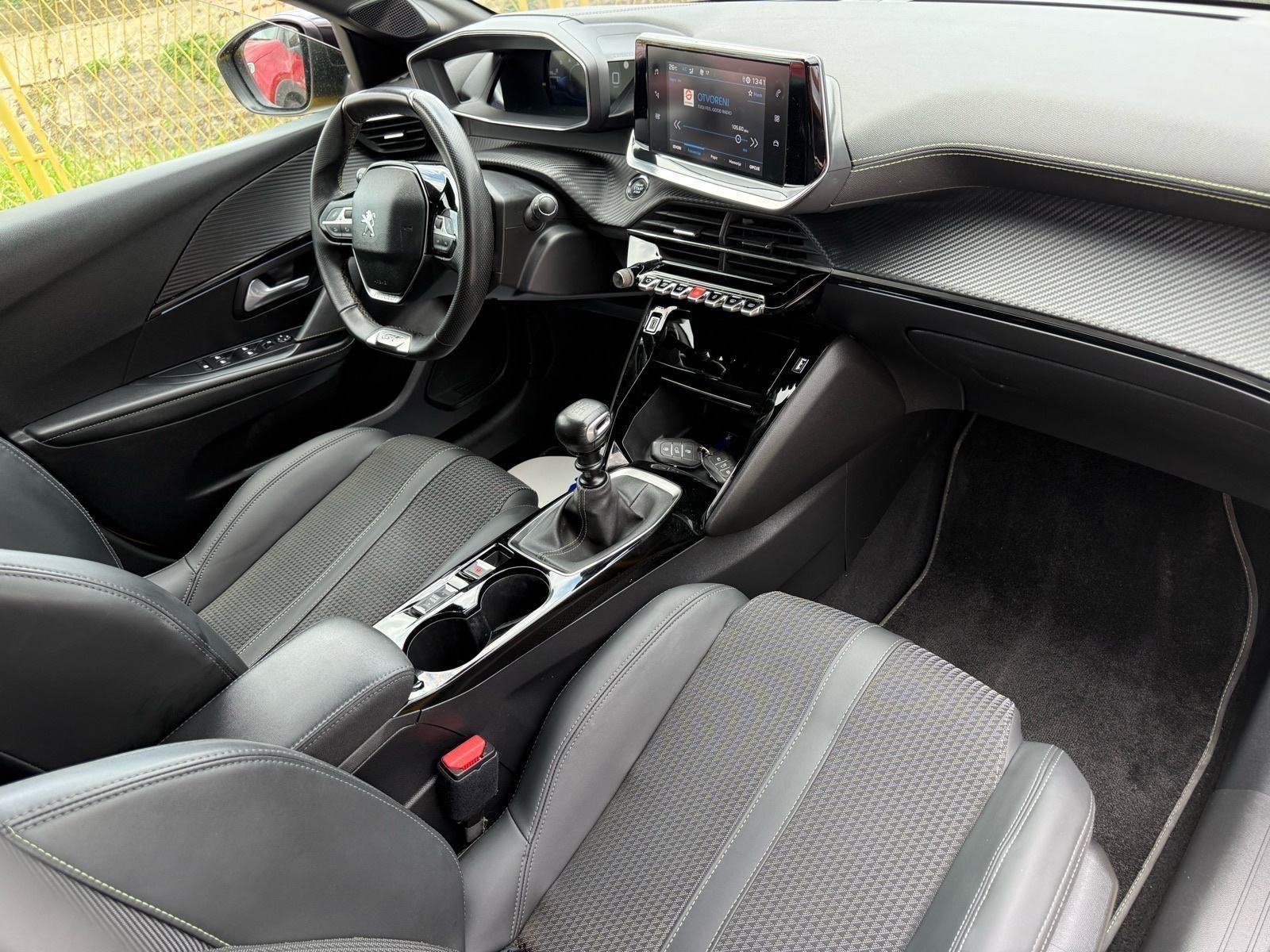 Peugeot 208*GT-LINE*PRVI VLASNIK*NAVI*LED*R.KAMERA*START STOP*ALU*, fotografija 18