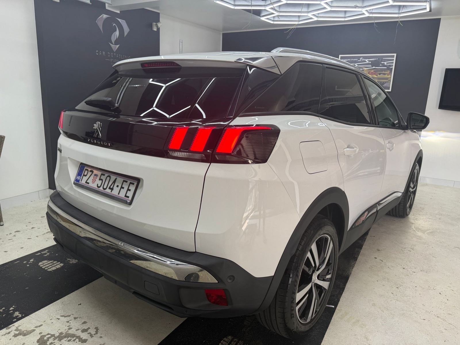 Peugeot 3008 1,5 BlueHDI reg..god.dana!!!, fotografija 3