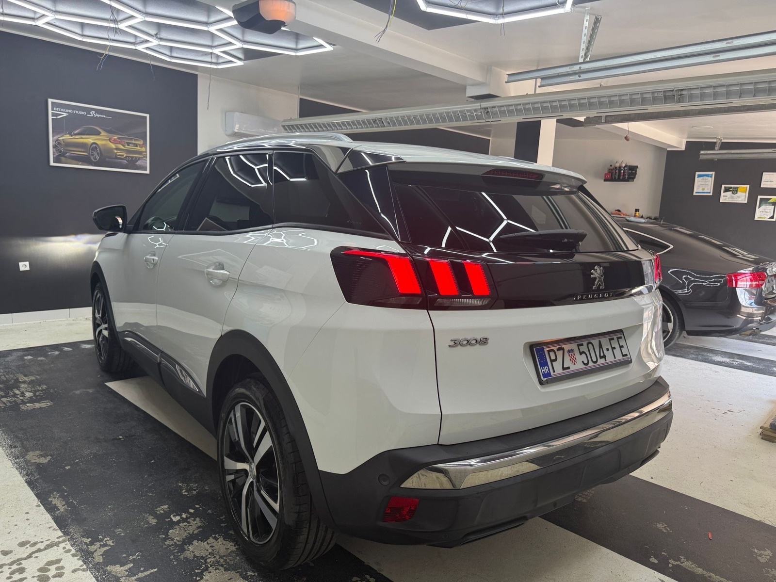 Peugeot 3008 1,5 BlueHDI reg..god.dana!!!, fotografija 20