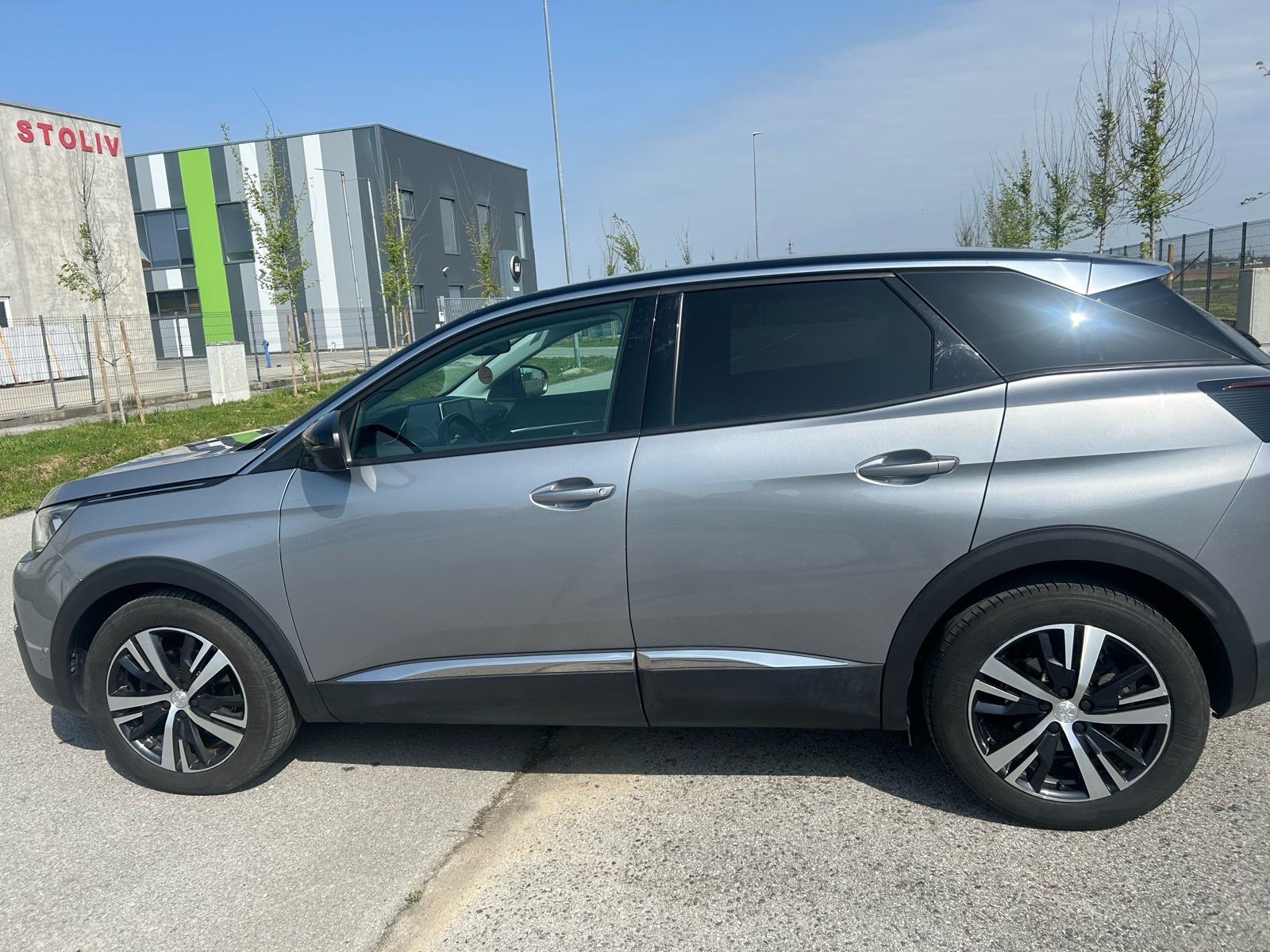 Peugeot 3008 1,5 BlueHDI, fotografija 5