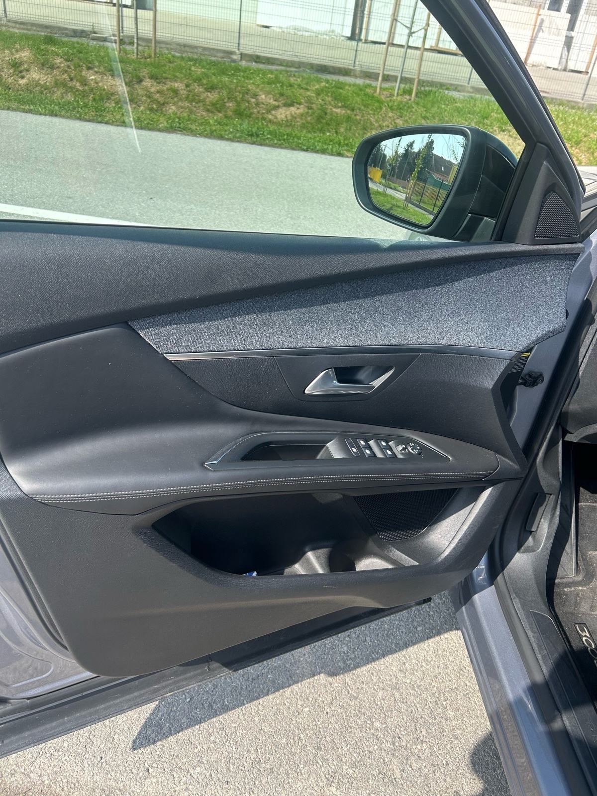 Peugeot 3008 1,5 BlueHDI, fotografija 7