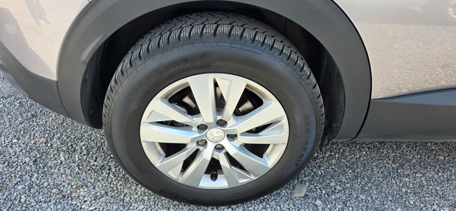 Peugeot 3008 1,5 BlueHDI, fotografija 14