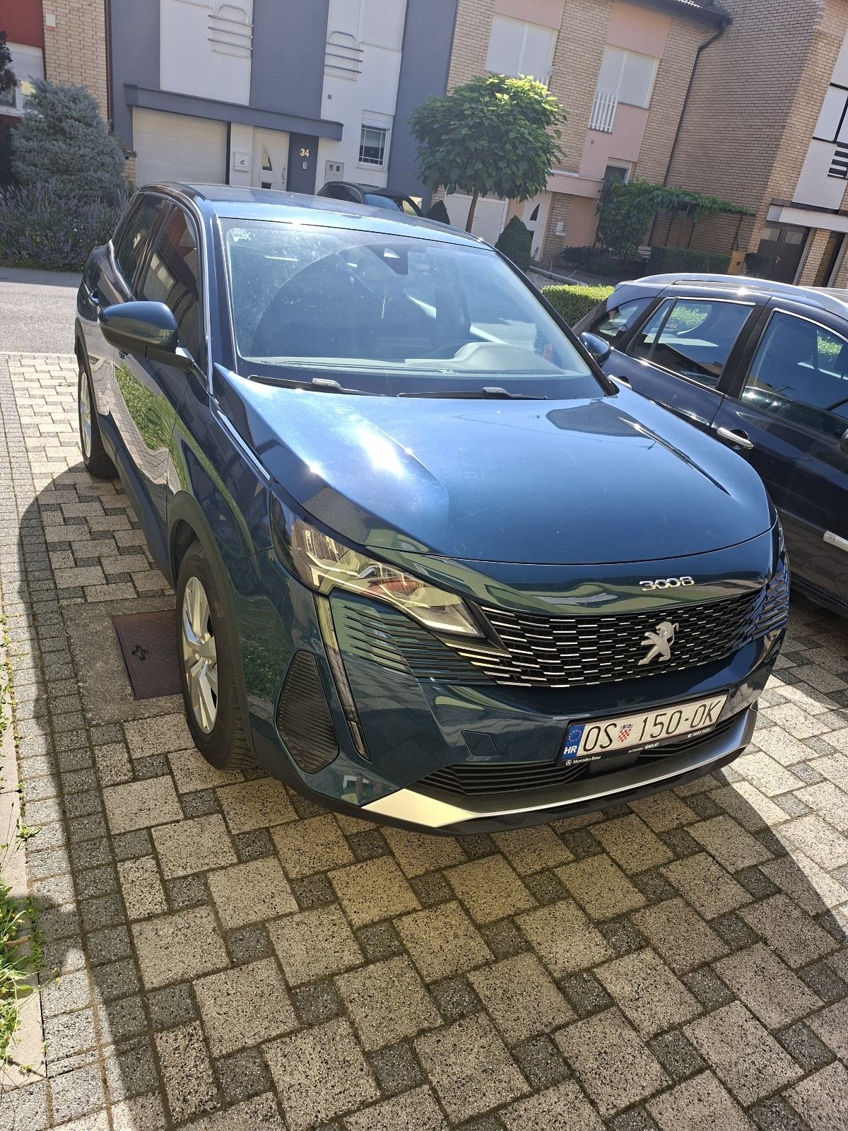 PEUGEOT 3008 1.5 BlueHDi 130 KS ACTIVE | 2021. | 1. vlasnik, fotografija 2