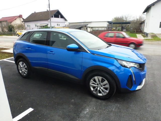 Peugeot 3008 1,5 BlueHDI, fotografija 4