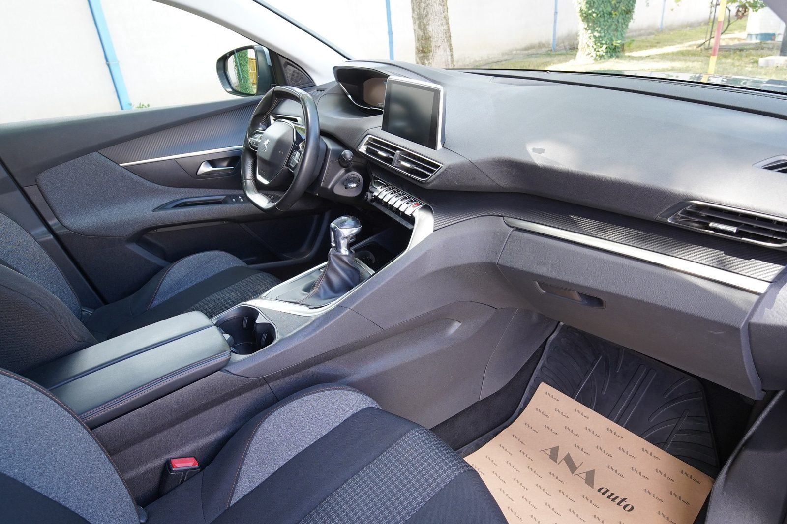 Peugeot 3008 1,5 BlueHDI #JAMSTVO#VELIKI SERVIS#LEASING BEZ UČEŠĆA#, fotografija 14