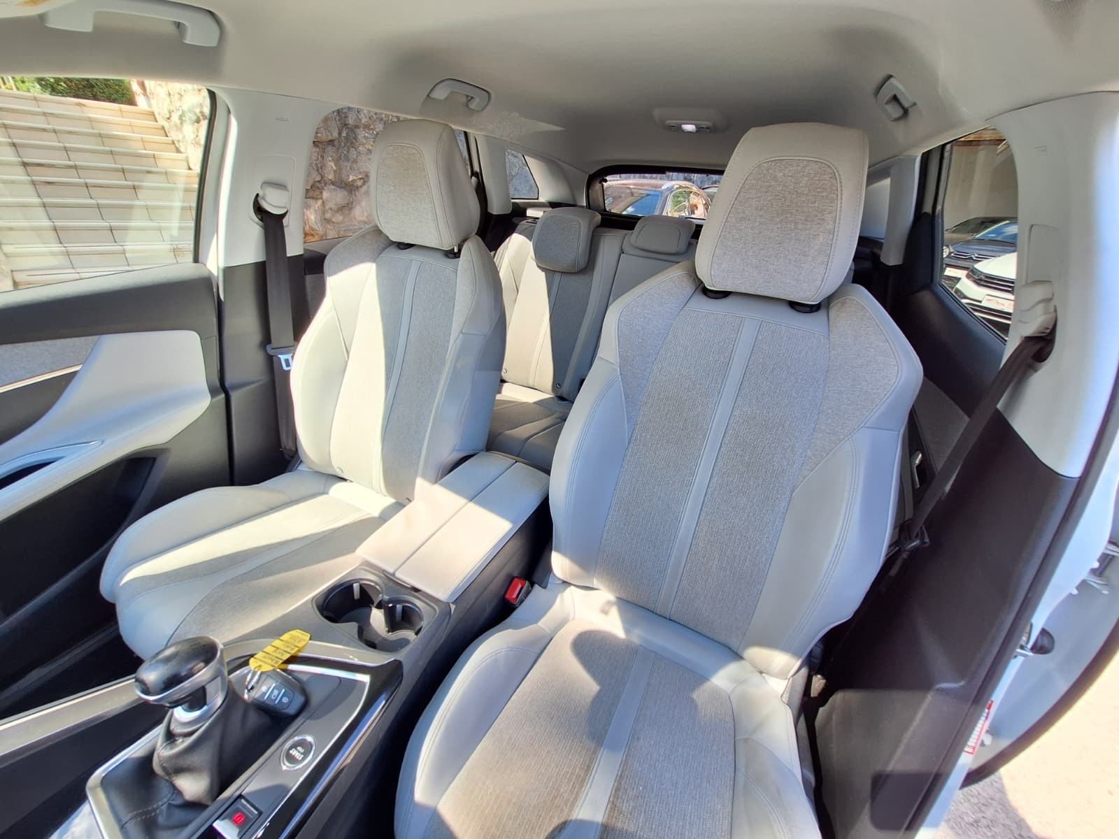 Peugeot 3008 1,5 BlueHDI 130KS ALLUR /LED/NAVIGACIJA, fotografija 13