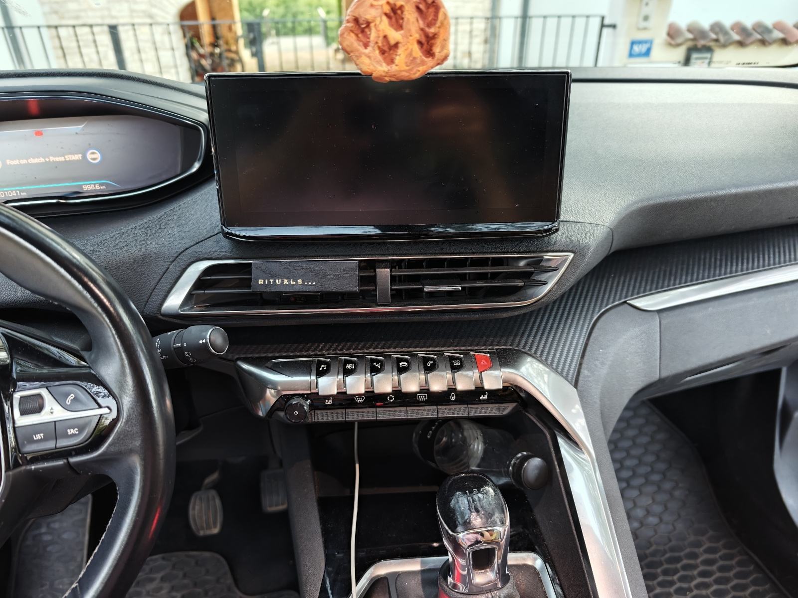 Peugeot 3008 1,5 BlueHDI, fotografija 2