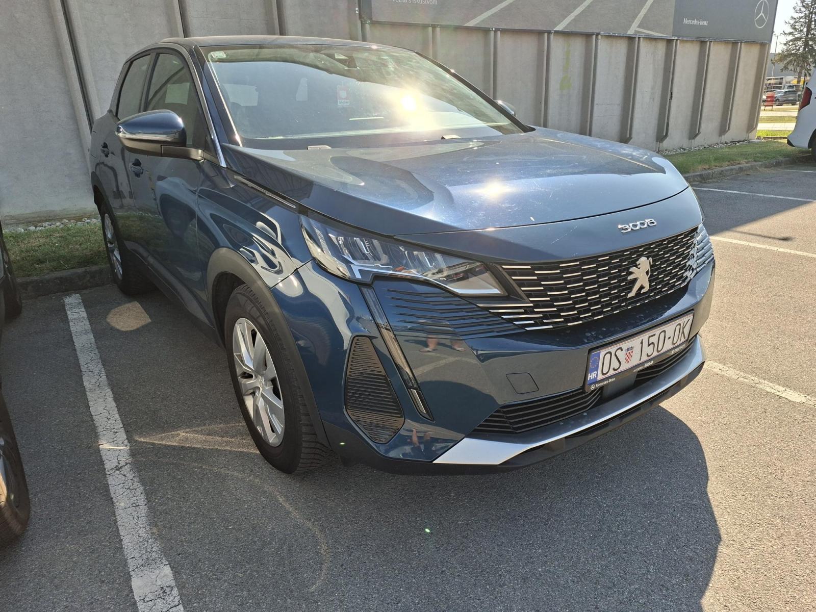 PEUGEOT 3008 1.5 BlueHDi 130 KS ACTIVE | 2021. | 1. vlasnik, fotografija 11