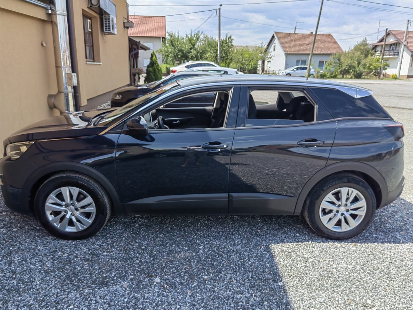 Peugeot 3008 1,5 BlueHDI, fotografija 6