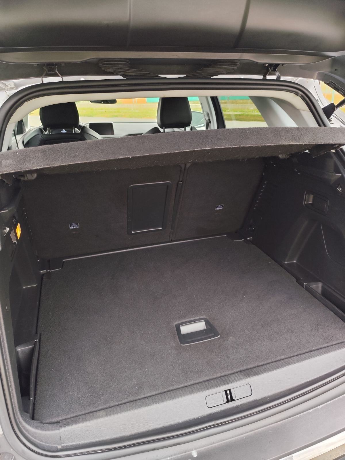 Peugeot 3008 1,5 BlueHDI, fotografija 17