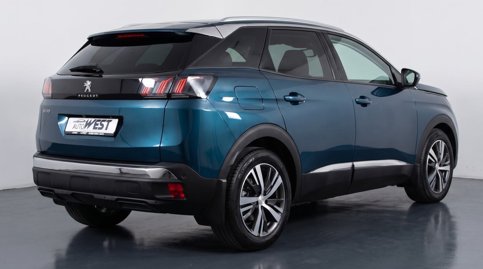 Peugeot 3008 1,5 BlueHDI ALLURE SAMO 39000 KM KAO NOV!!!, pogled izvana - slika 5