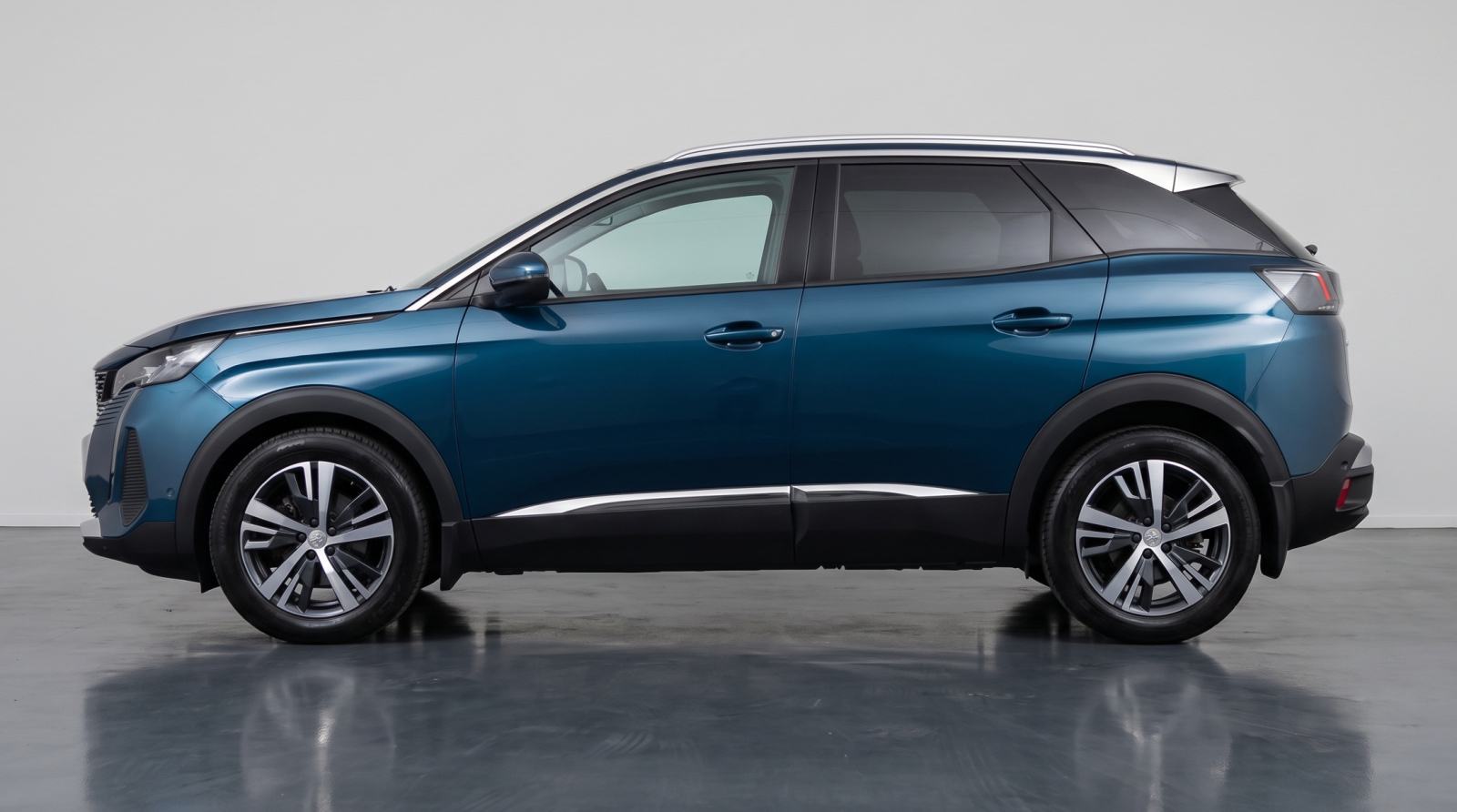 Peugeot 3008 1,5 BlueHDI ALLURE SAMO 39000 KM KAO NOV!!!, fotografija 8