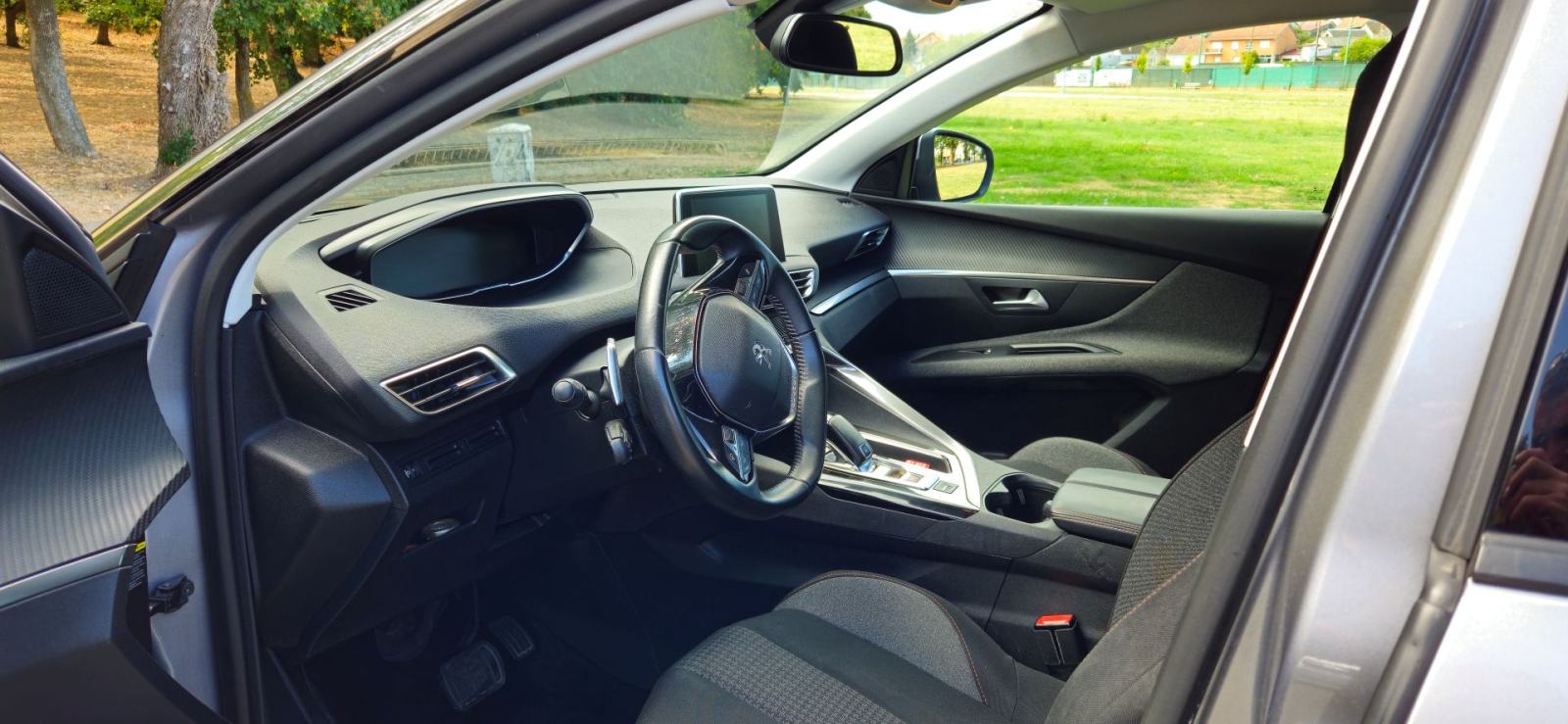 Peugeot 3008 1,5 BlueHDI-veliki servis odrađen-kasko-top stanje!, fotografija 6