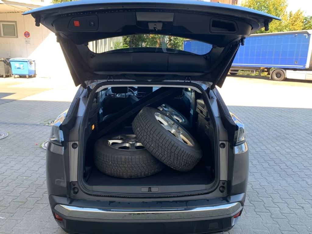 Peugeot 3008 1,5 Allure Automatik, Kao novo, Leasing, fotografija 4