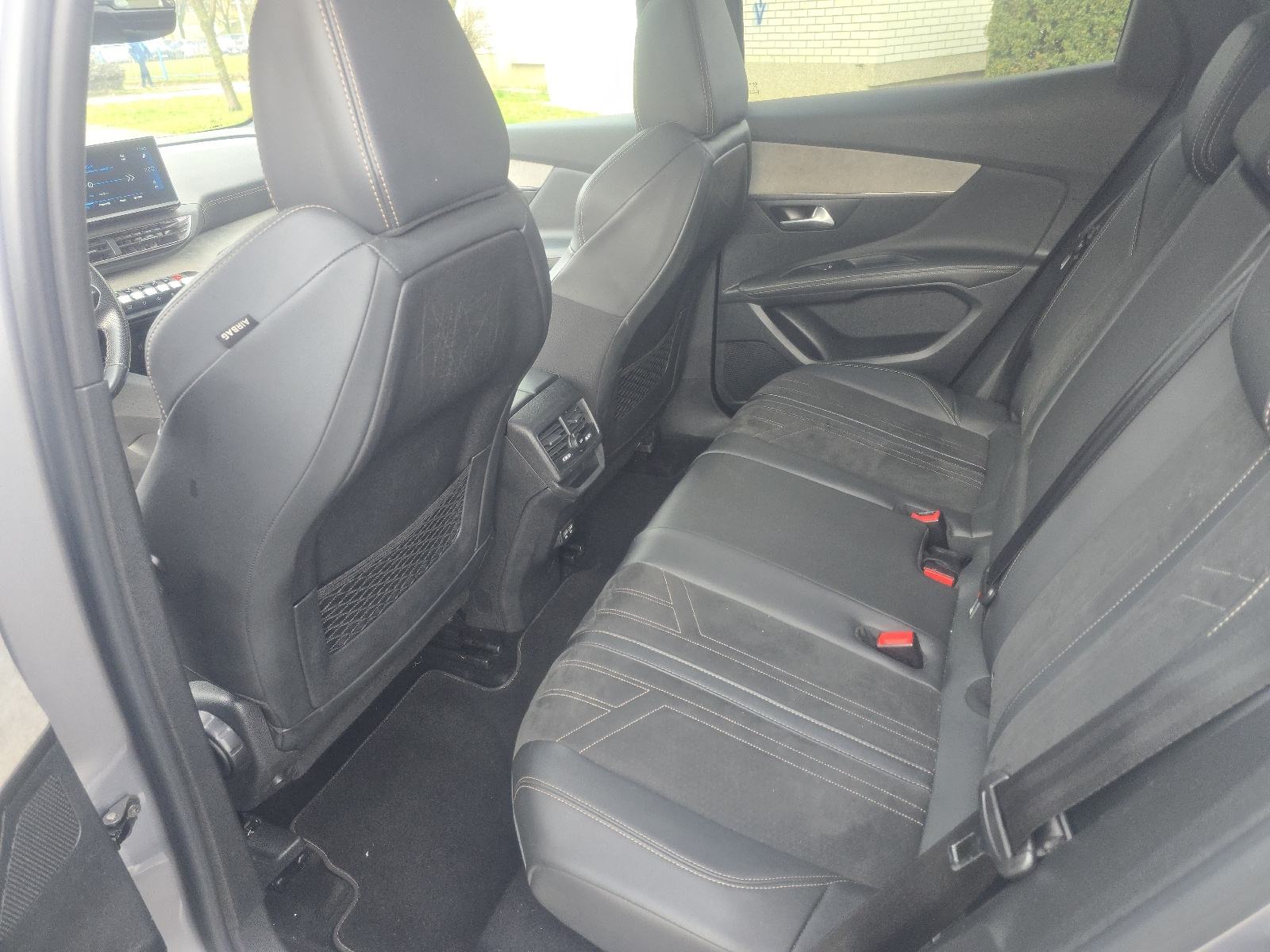 Peugeot 3008 1.5 dizel gt automatik, fotografija 10