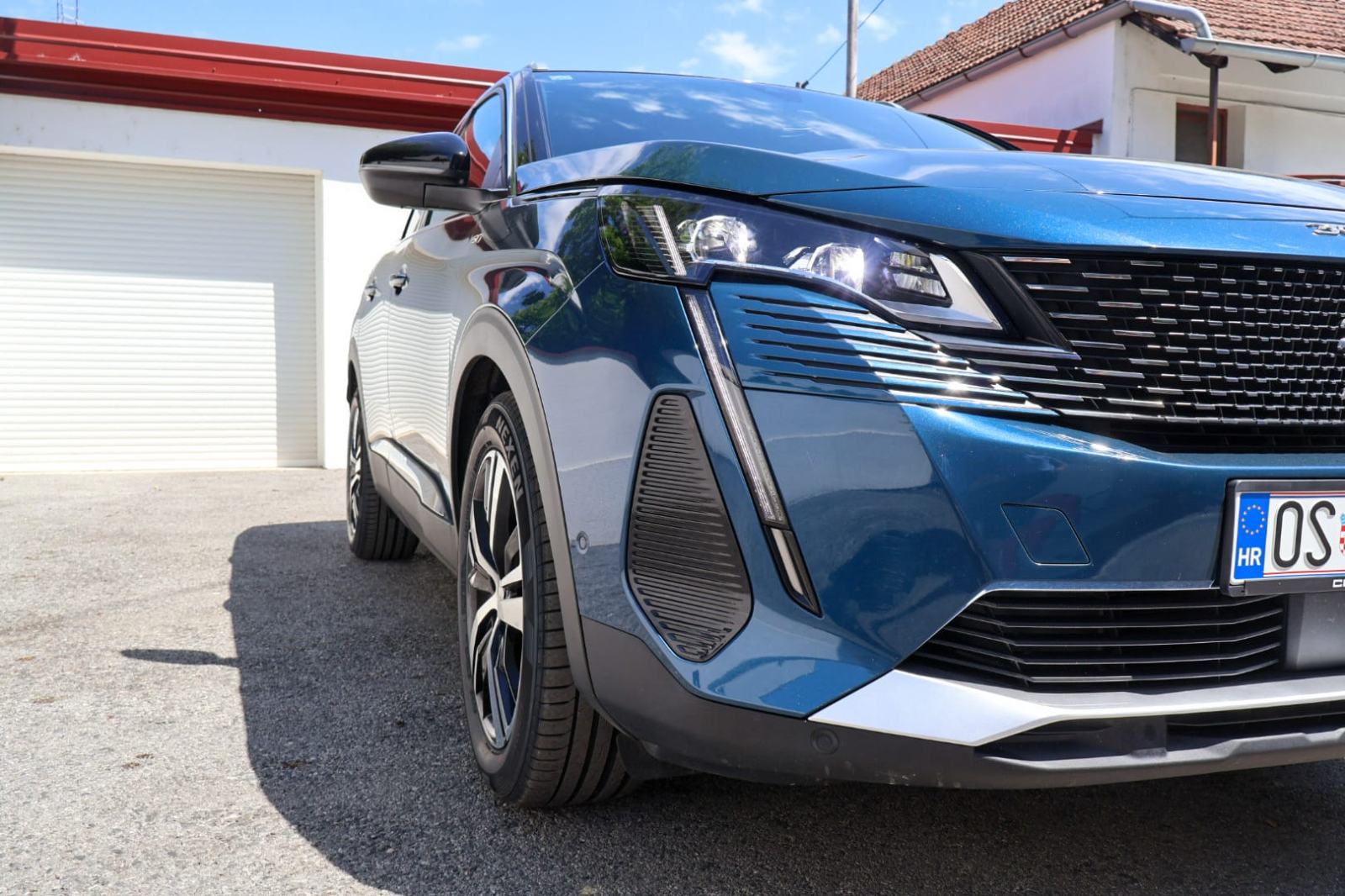 Peugeot 3008 1,5 •GT•LINE,130ks,-LED,NAVI,AUT,18",AC,NOVE GUME, fotografija 7