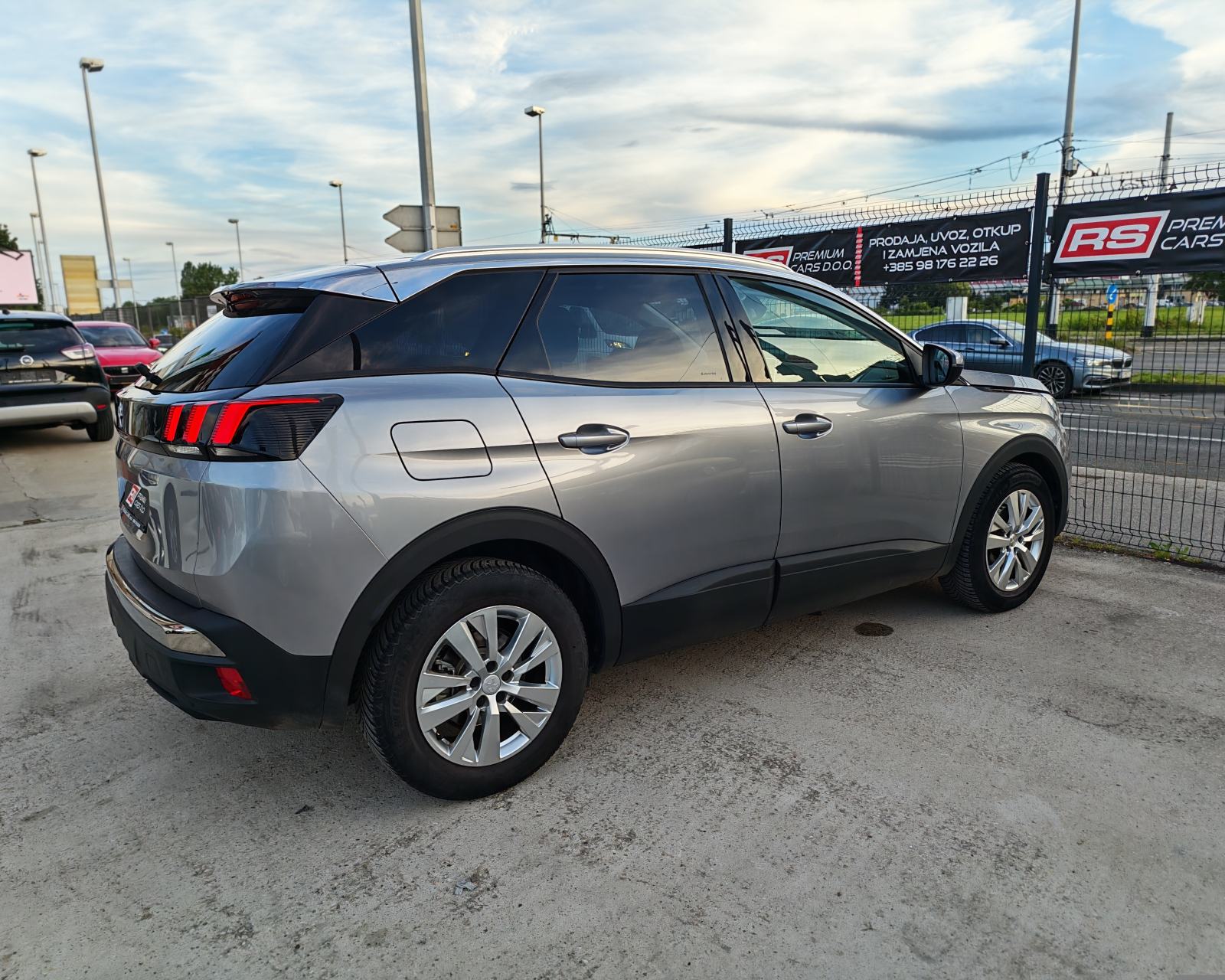 PEUGEOT 3008 1,5 HDI 130KS, ALU17, KLIMA, NAVI, PDC, REGAN, JAMSTVO 2G, fotografija 17