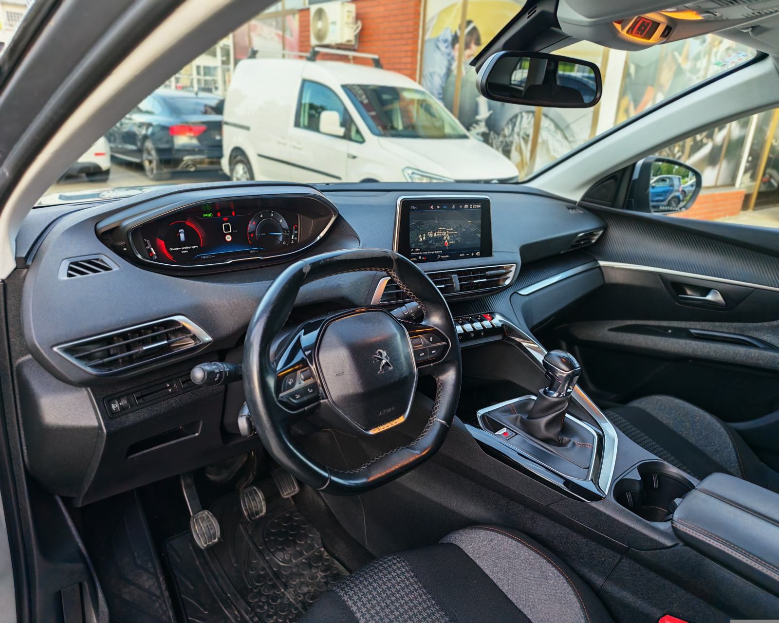 PEUGEOT 3008 1,5 HDI 130KS, ALU17, KLIMA, NAVI, PDC, REGAN, JAMSTVO 2G, fotografija 20