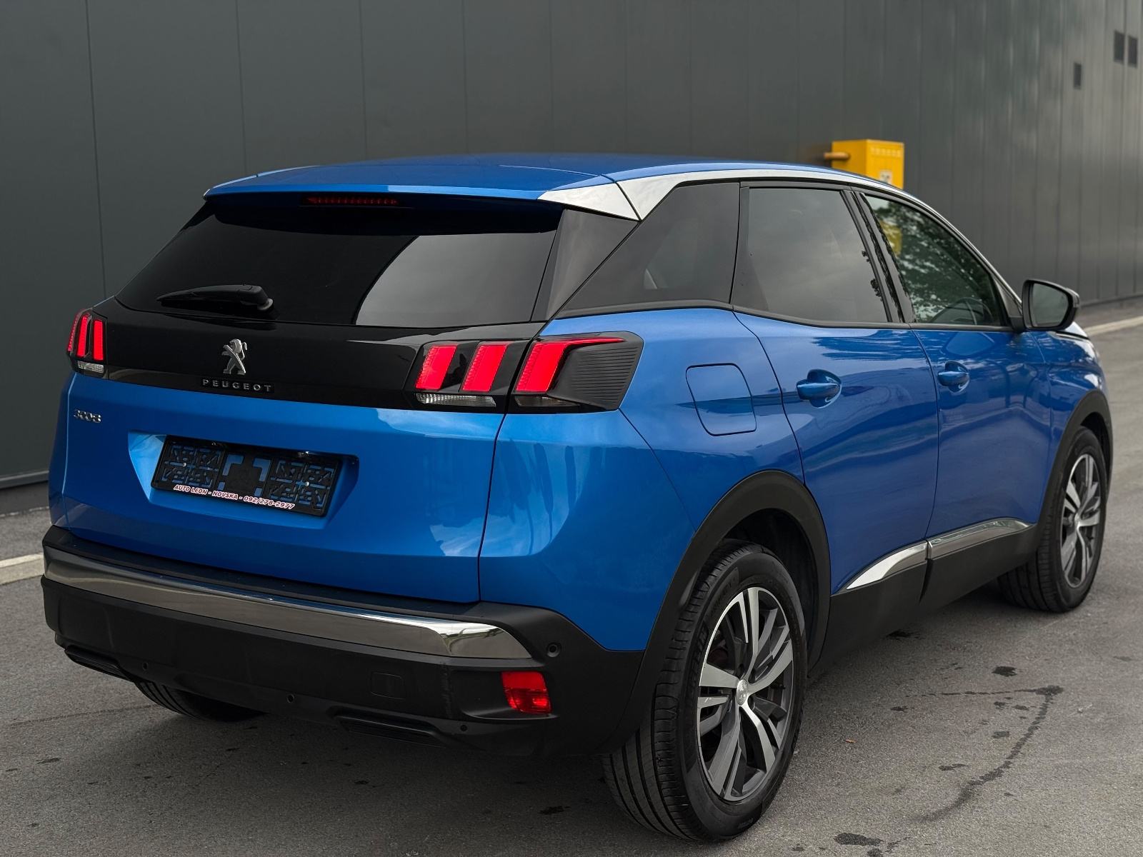 Peugeot 3008 1.5 HDI Allure 2022/23 • Jamstvo 12 mj • Automatik, fotografija 6