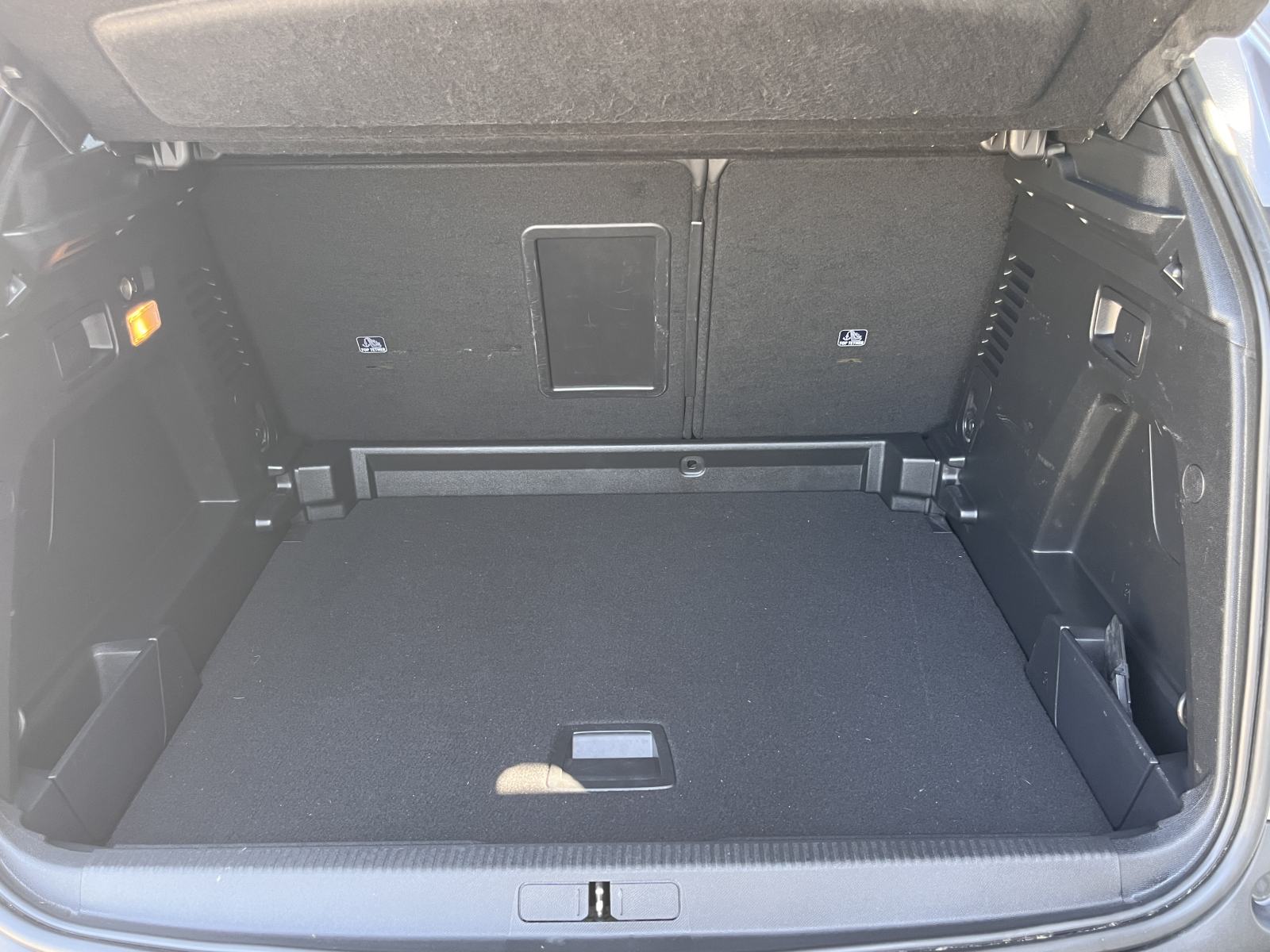 Peugeot 3008 1,5 HDI Allure, LEASING BEZ UČEŠĆA I BEZ JAMCA -8MM LANAC, fotografija 16