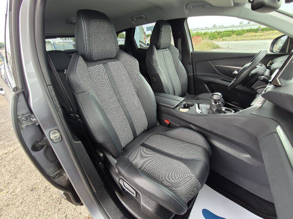 Peugeot 3008 1,5 HDI ALLURE, NAVI, LED, VIRTUALNI SAT, SERVISNA, fotografija 15