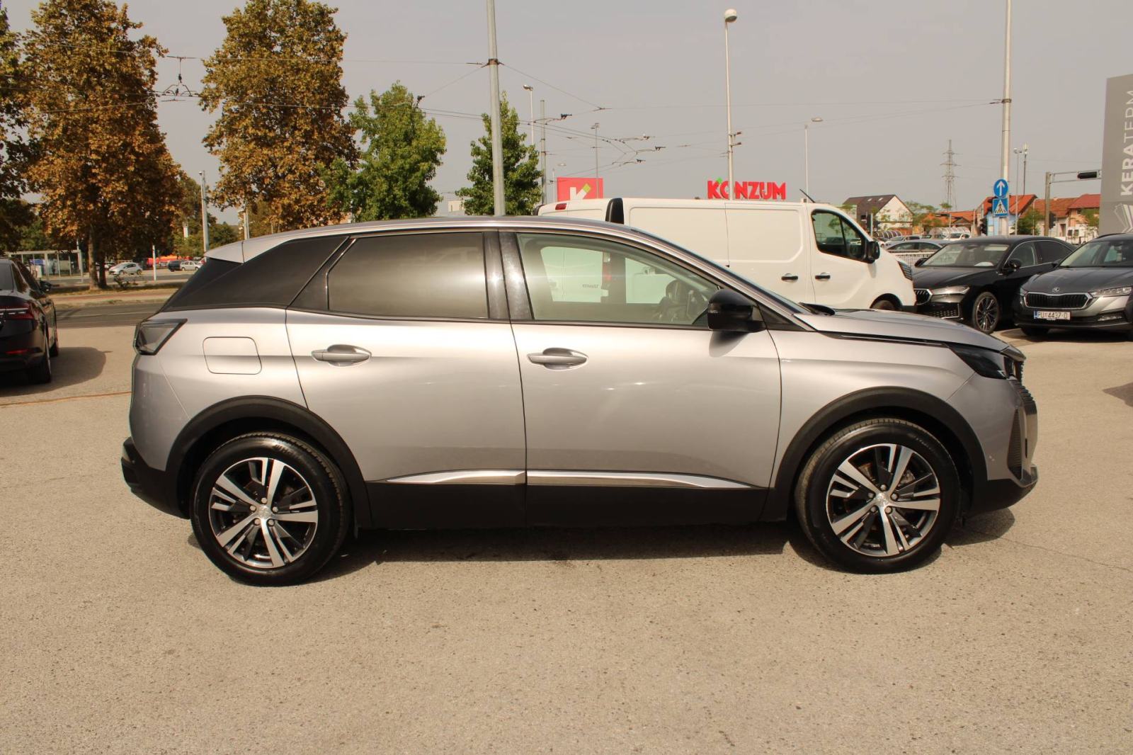 Peugeot 3008 1.5 HDi AUTOMATIK Allure *LED, NAVIGACIJA, KAMERA*, fotografija 4