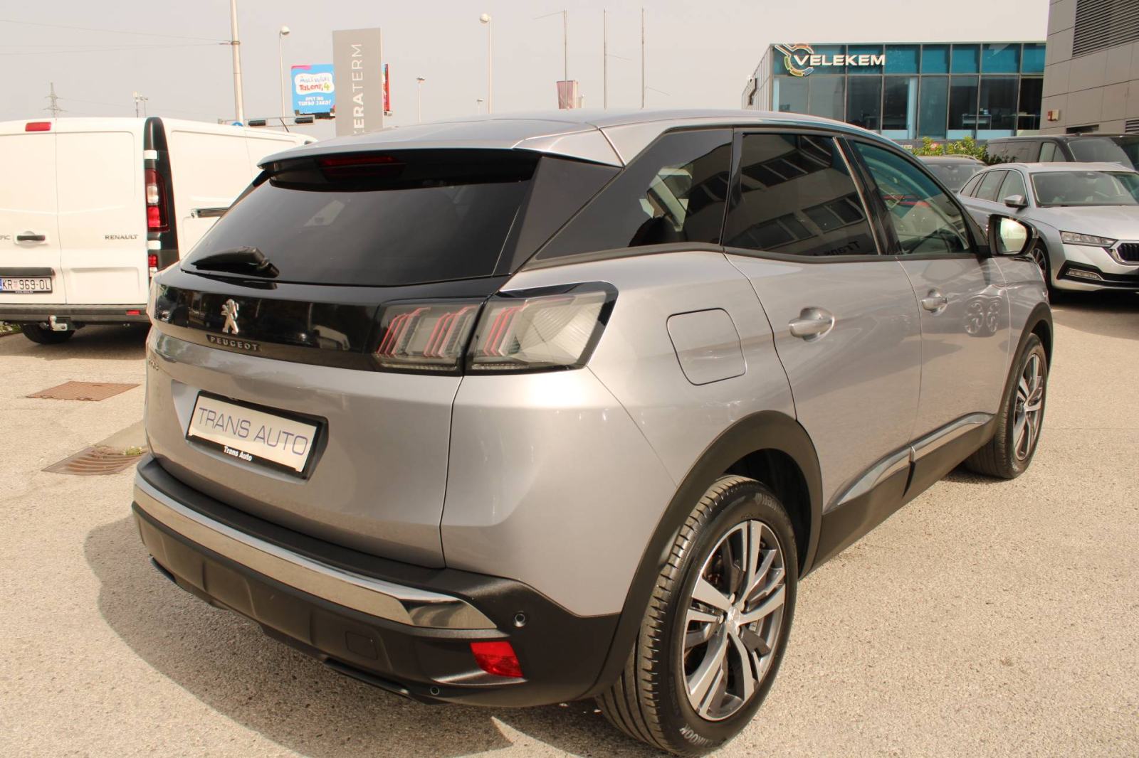 Peugeot 3008 1.5 HDi AUTOMATIK Allure *LED, NAVIGACIJA, KAMERA*, fotografija 5
