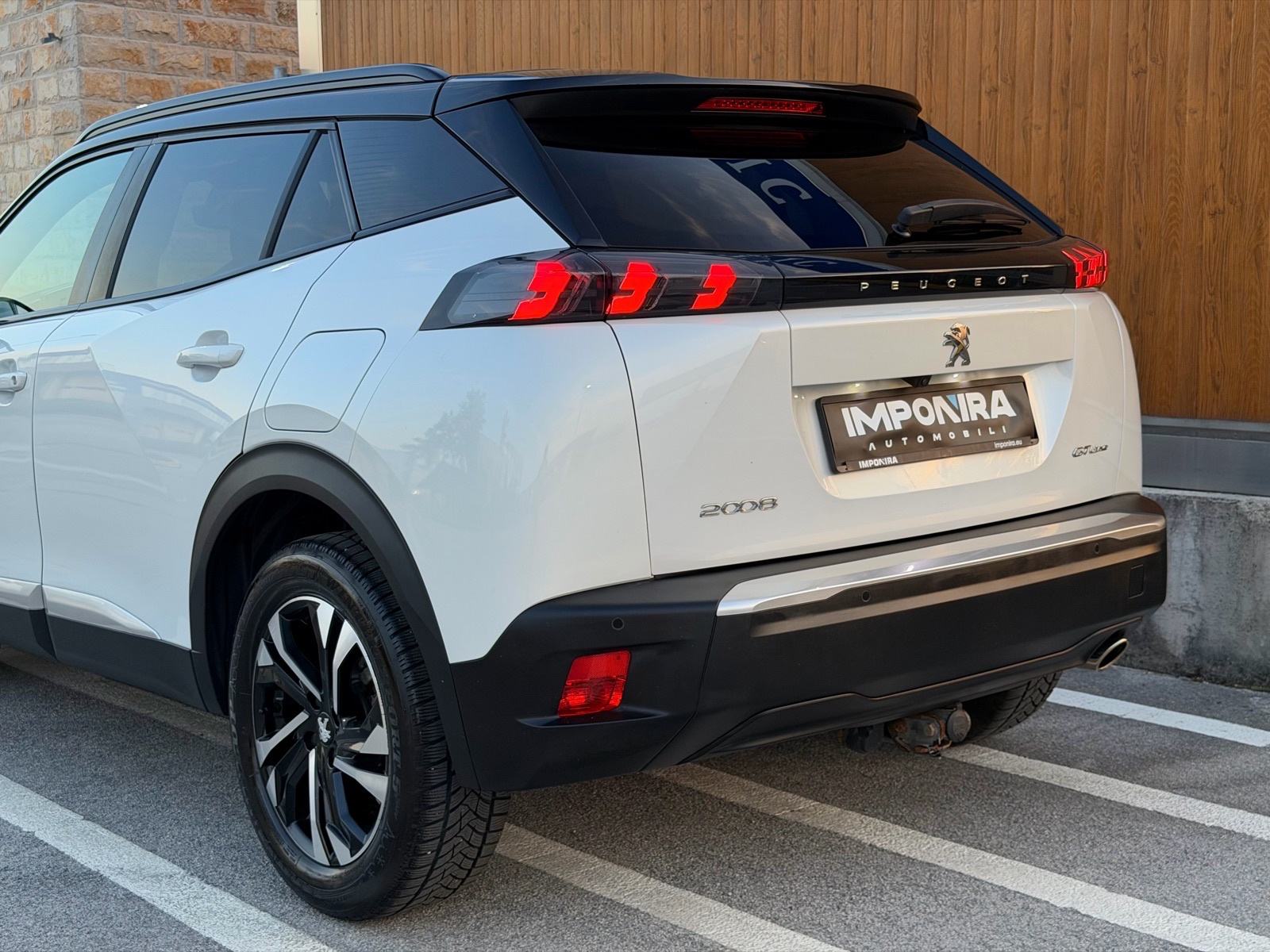 PEUGEOT 2008 1.5 HDI GT LINE BLACK PAKET, fotografija 8