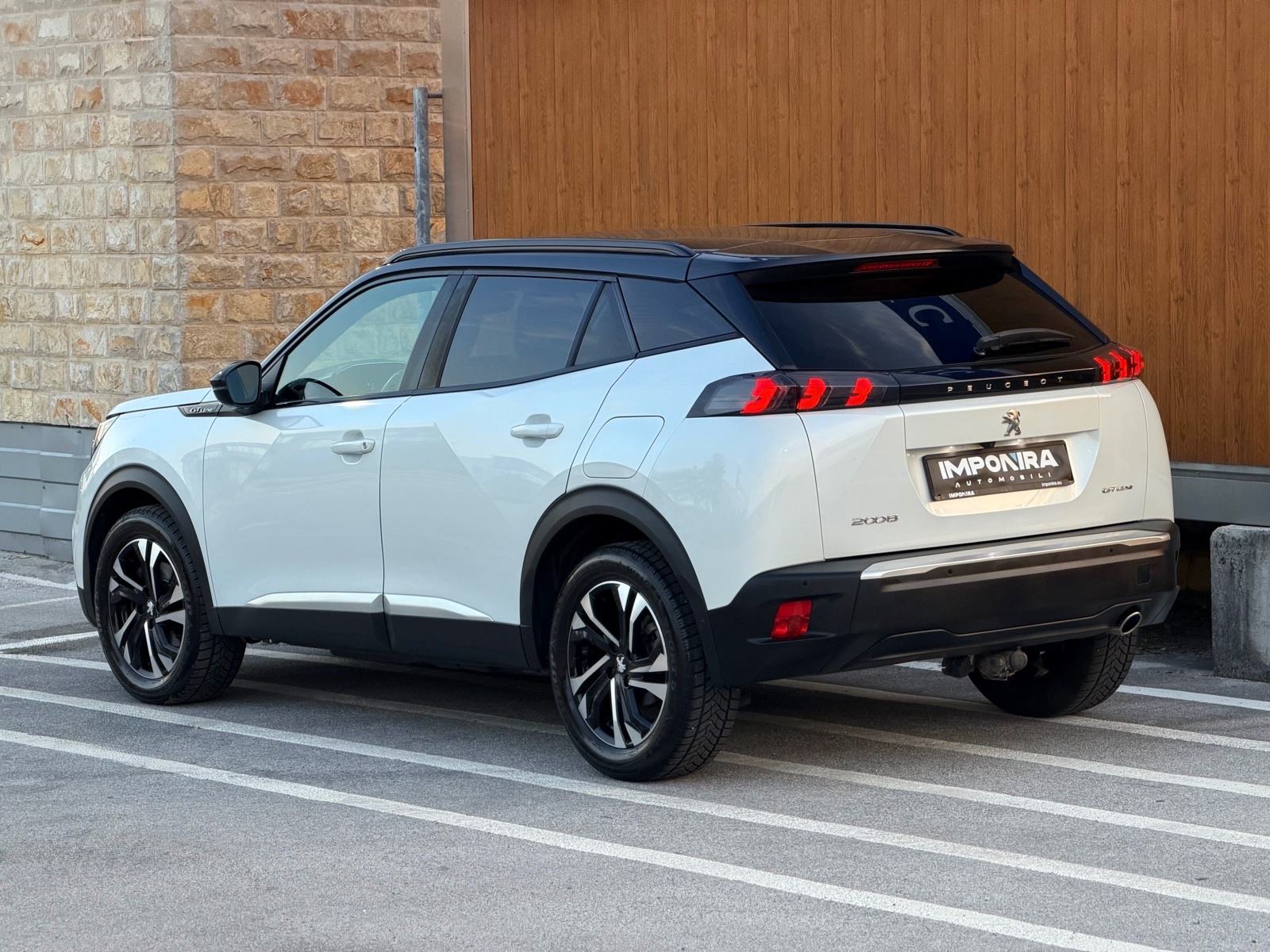 PEUGEOT 2008 1.5 HDI GT LINE BLACK PAKET, fotografija 7