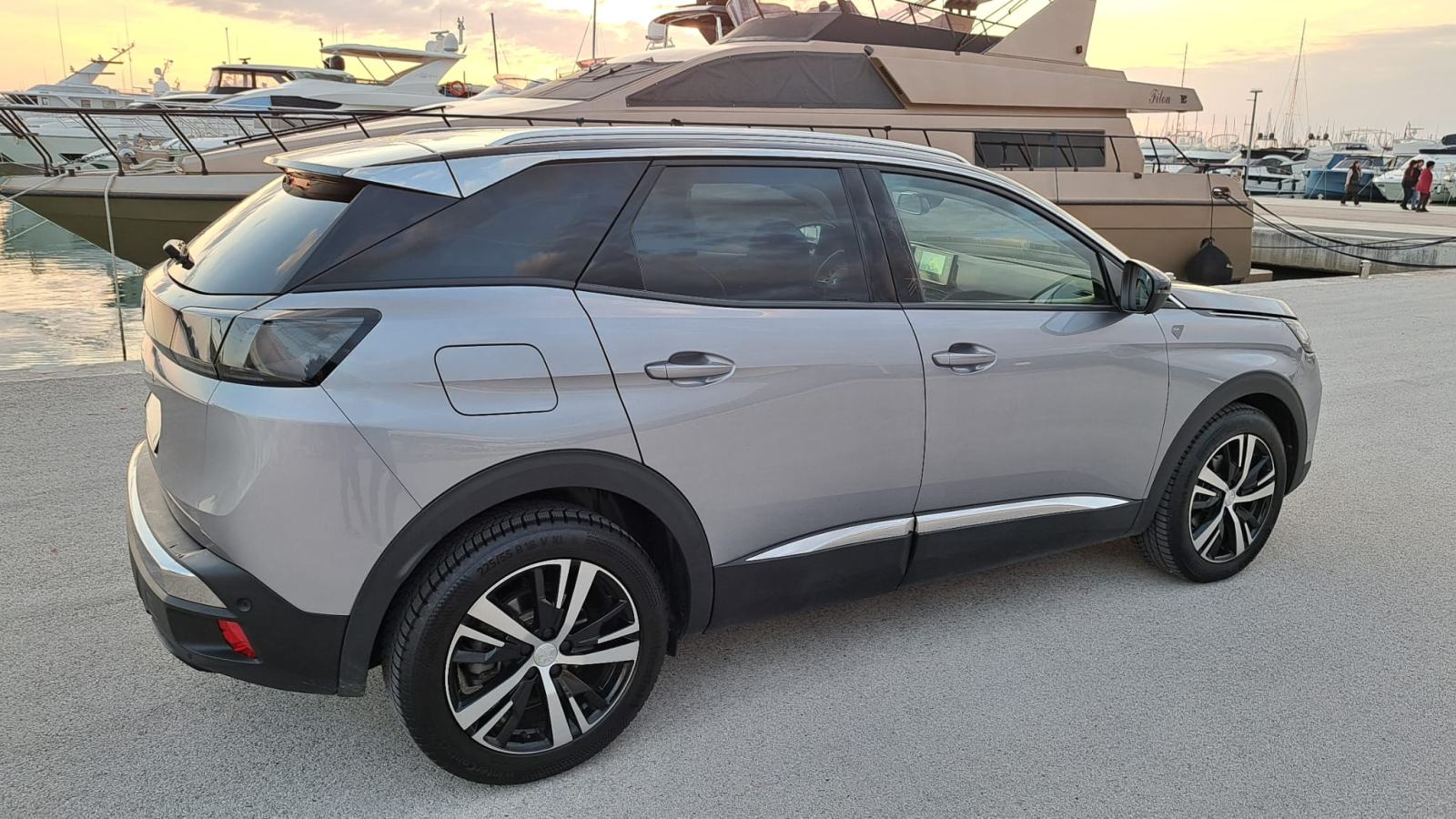 Peugeot 3008 1,5Hdi ROADTRIP+ALLURE 2023g.Nije uvoz,⭐️36000km⭐️JAMSTVO, fotografija 11