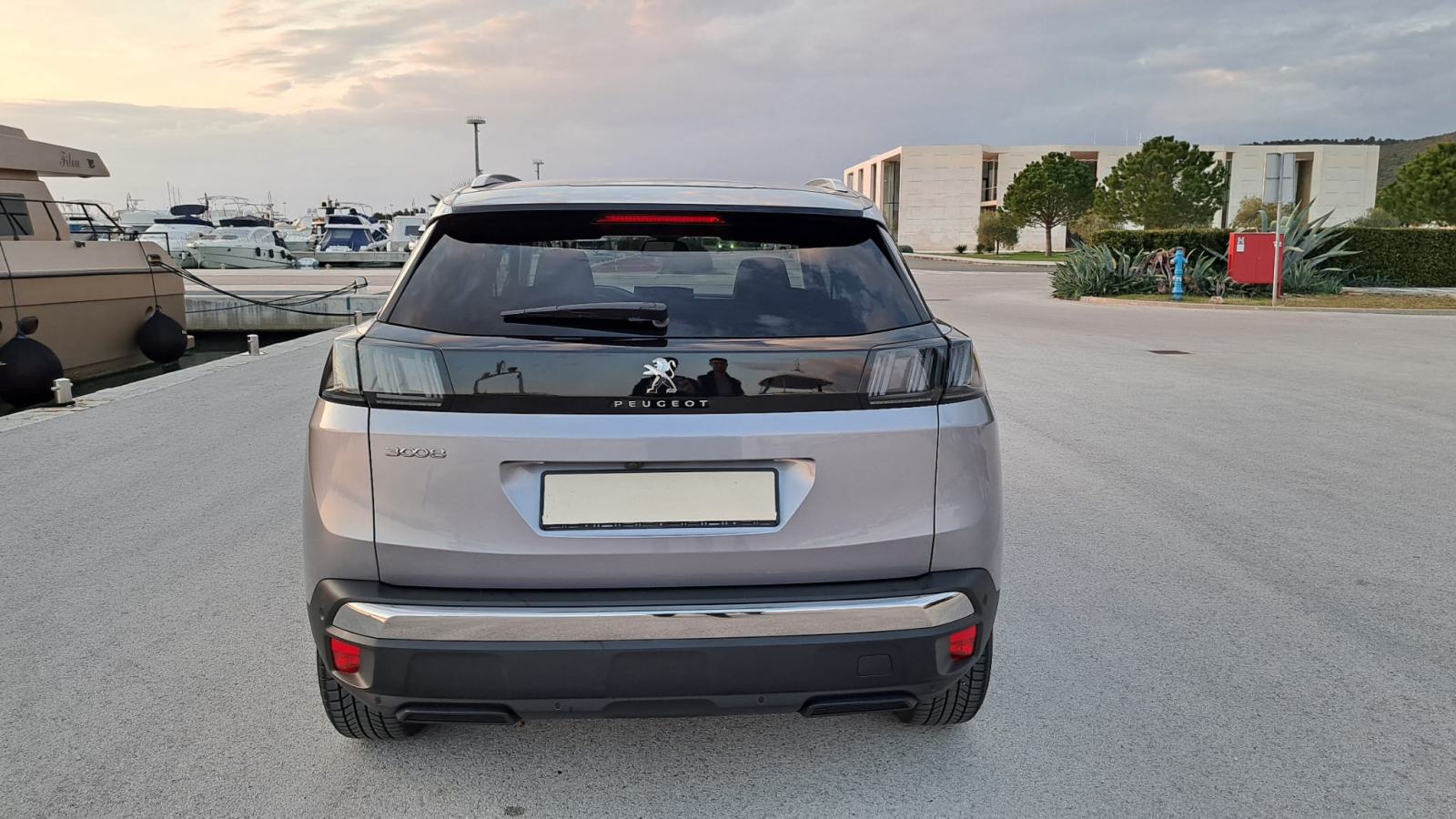 Peugeot 3008 1,5Hdi ROADTRIP+ALLURE 2023g.Nije uvoz,⭐️36000km⭐️JAMSTVO, fotografija 9