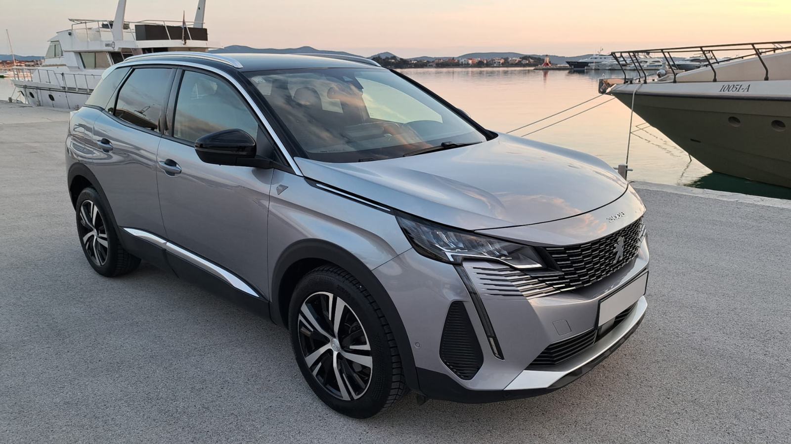 Peugeot 3008 1,5Hdi ROADTRIP+ALLURE 2023g.Nije uvoz,⭐️36000km⭐️JAMSTVO, fotografija 1