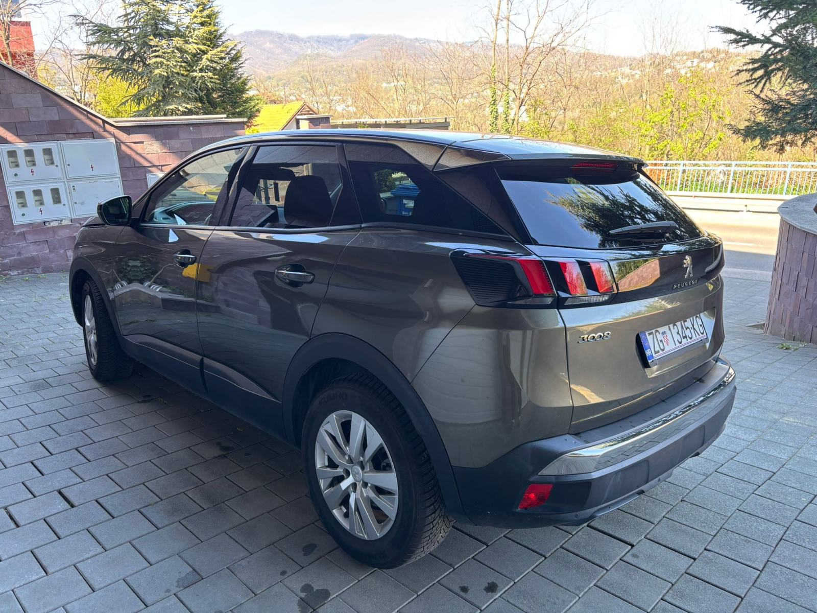 Peugeot 3008 1,5 BLUE HDI..AUTOMATIC, fotografija 6