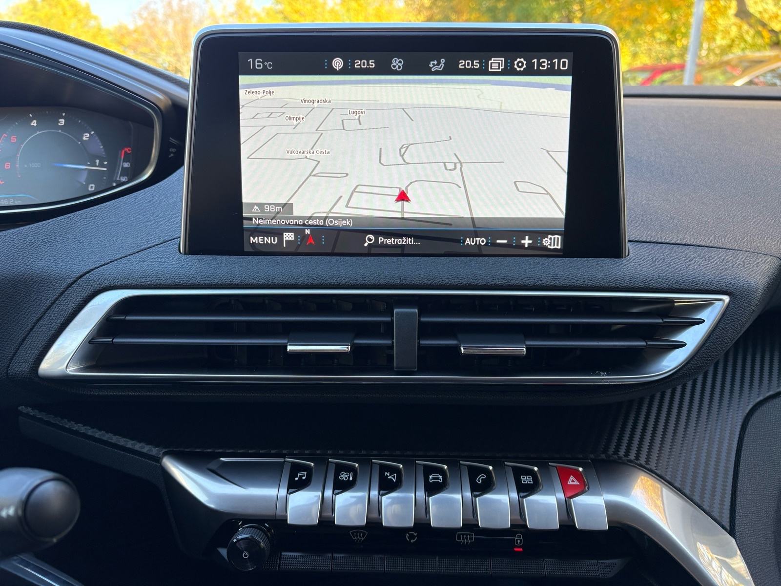 Peugeot 3008 1,5 HDI Active, fotografija 16
