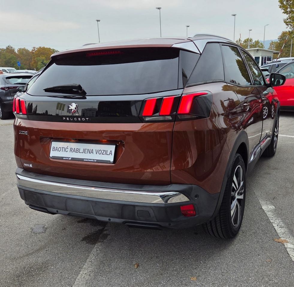 Peugeot 3008 1,5 BlueHDI 130 Allure Aut., fotografija 5