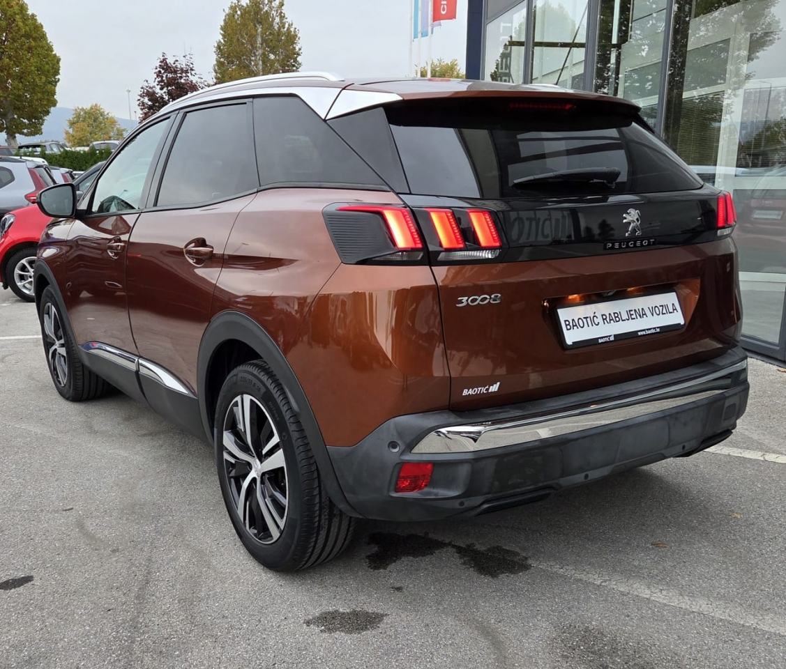 Peugeot 3008 1,5 BlueHDI 130 Allure Aut., fotografija 7