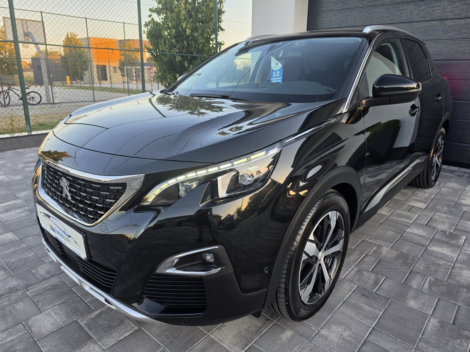 Peugeot 3008 1,6 BlueHDI ALLURE FULL LED KAMERA VEL.SERVIS *GARANCIJA*, fotografija 1