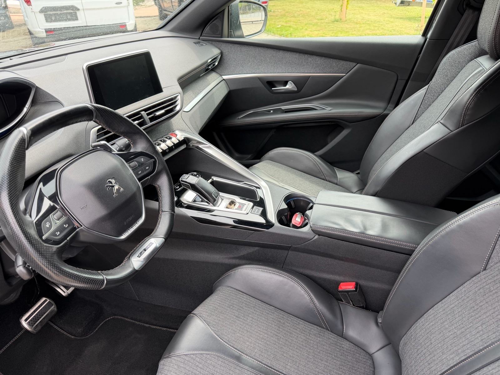 Peugeot 3008 1,6 BlueHDI automatik GT-line, fotografija 14