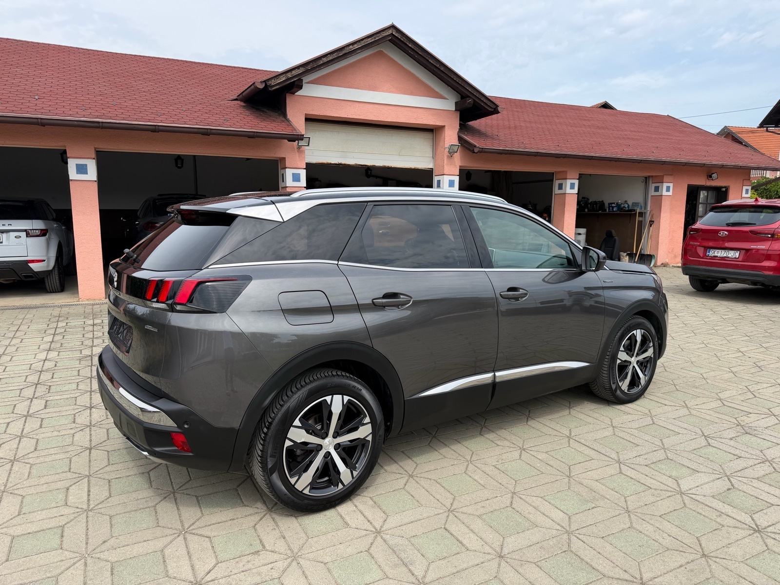Peugeot 3008 1,6 BlueHDI automatik GT-line, fotografija 7