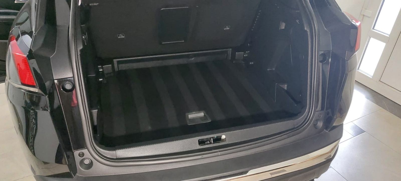 Peugeot 3008 1,6 BlueHDI ##EXTRA STANJE##, fotografija 16