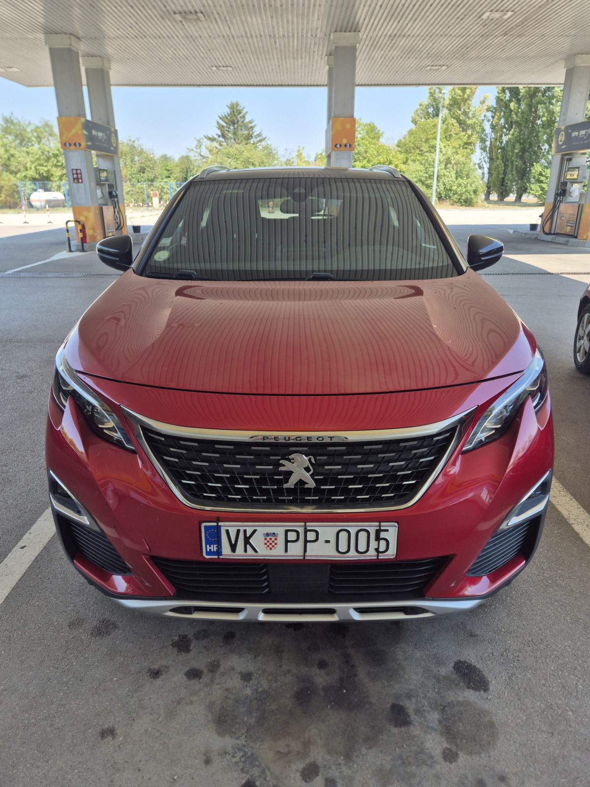 Peugeot 3008 1,6 BlueHDI GT LINE PANORAMA ŠIBER, fotografija 6
