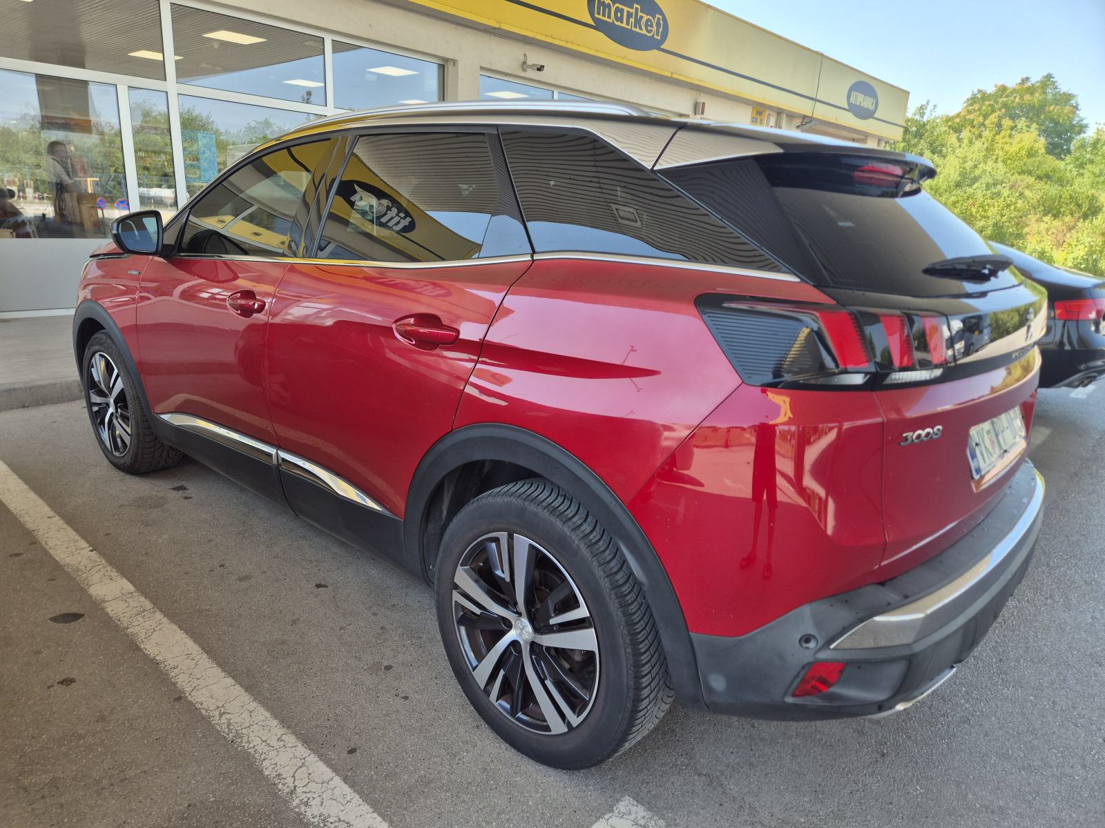 Peugeot 3008 1,6 BlueHDI GT LINE PANORAMA ŠIBER, fotografija 4