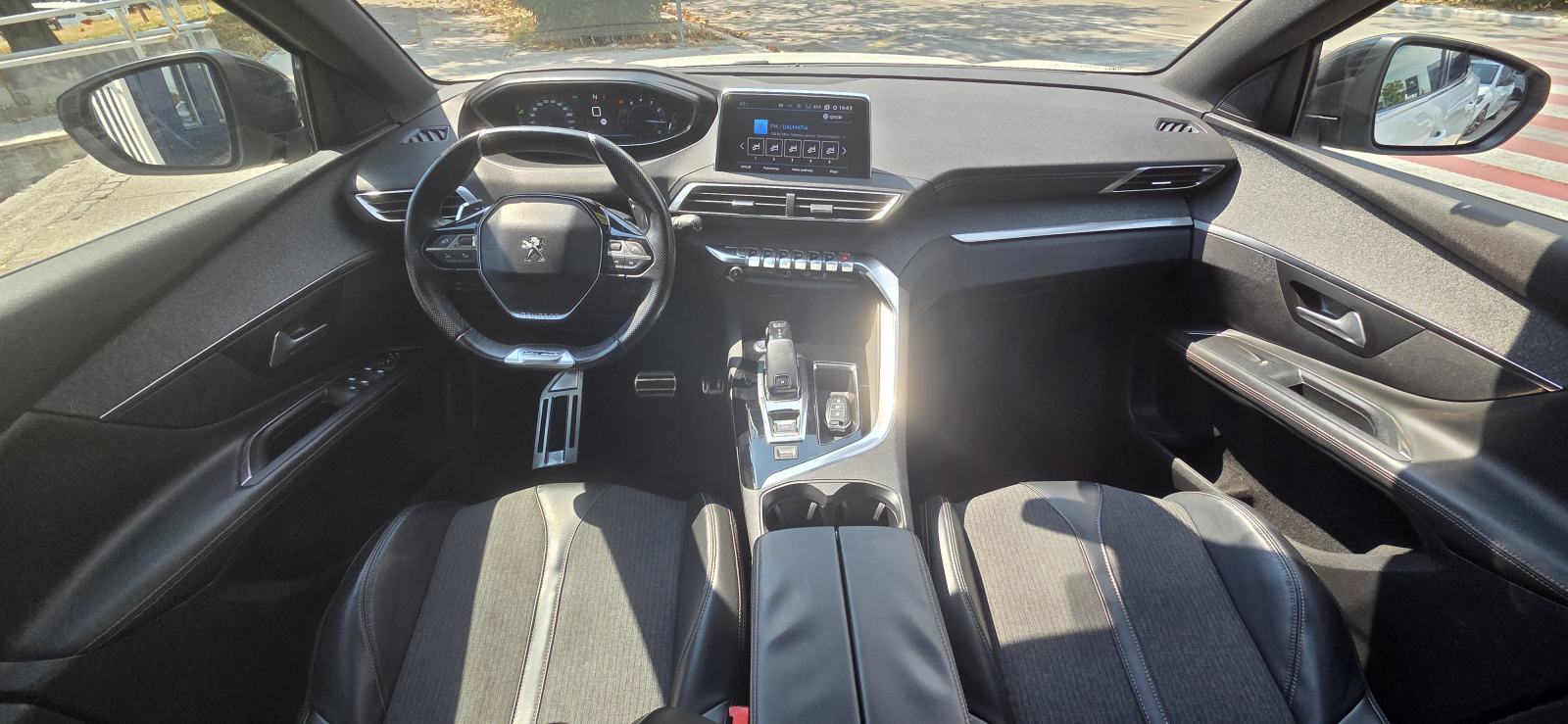 Peugeot 3008 1,6 e-THP, fotografija 13