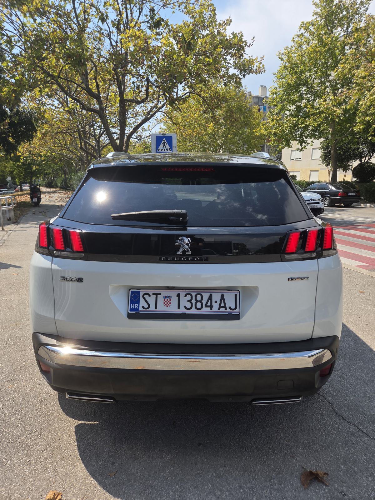 Peugeot 3008 1,6 e-THP, fotografija 8