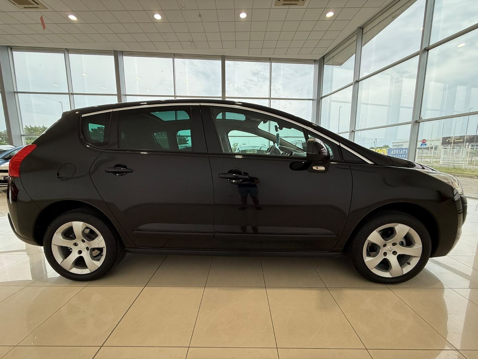 Peugeot 3008 1.6 HDi⭐️152.000KM⭐️PLATINUM⭐️1.VL⭐️SERVISNA⭐️PANORAMA⭐️, fotografija 9