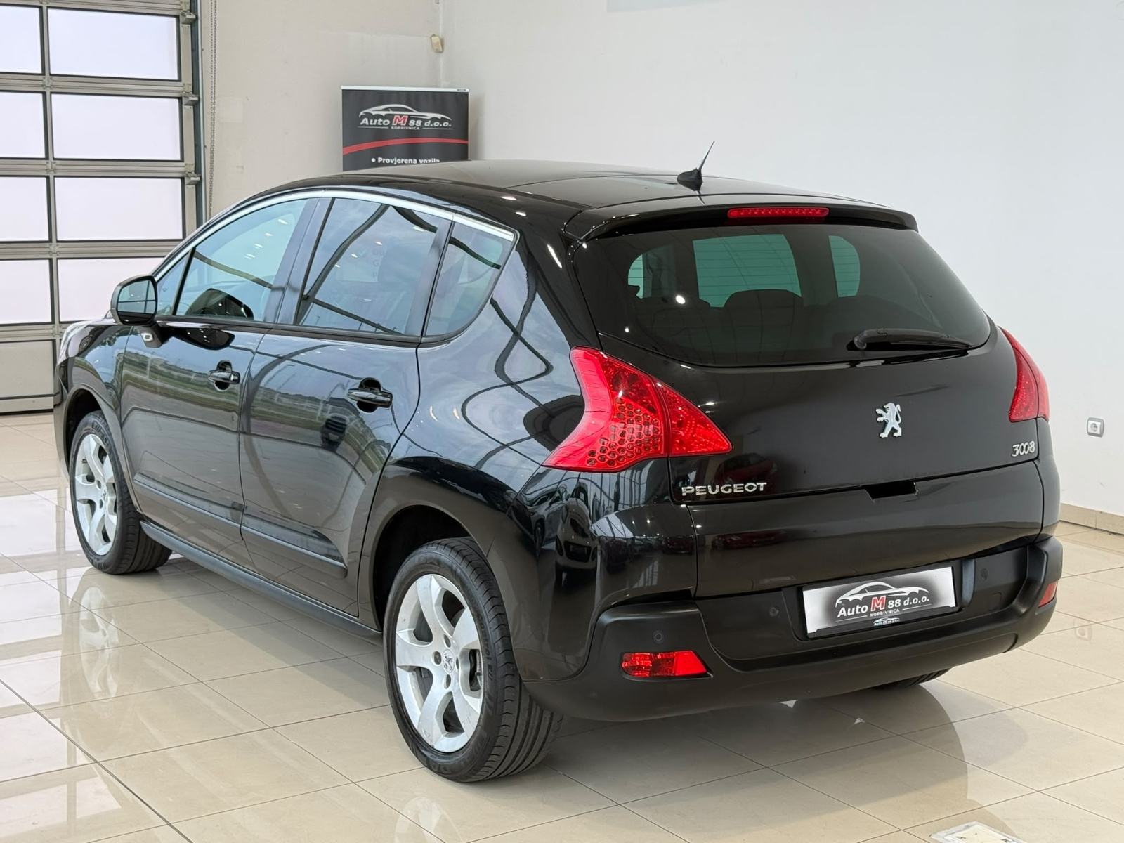 Peugeot 3008 1.6 HDi⭐️152.000KM⭐️PLATINUM⭐️1.VL⭐️SERVISNA⭐️PANORAMA⭐️, fotografija 6