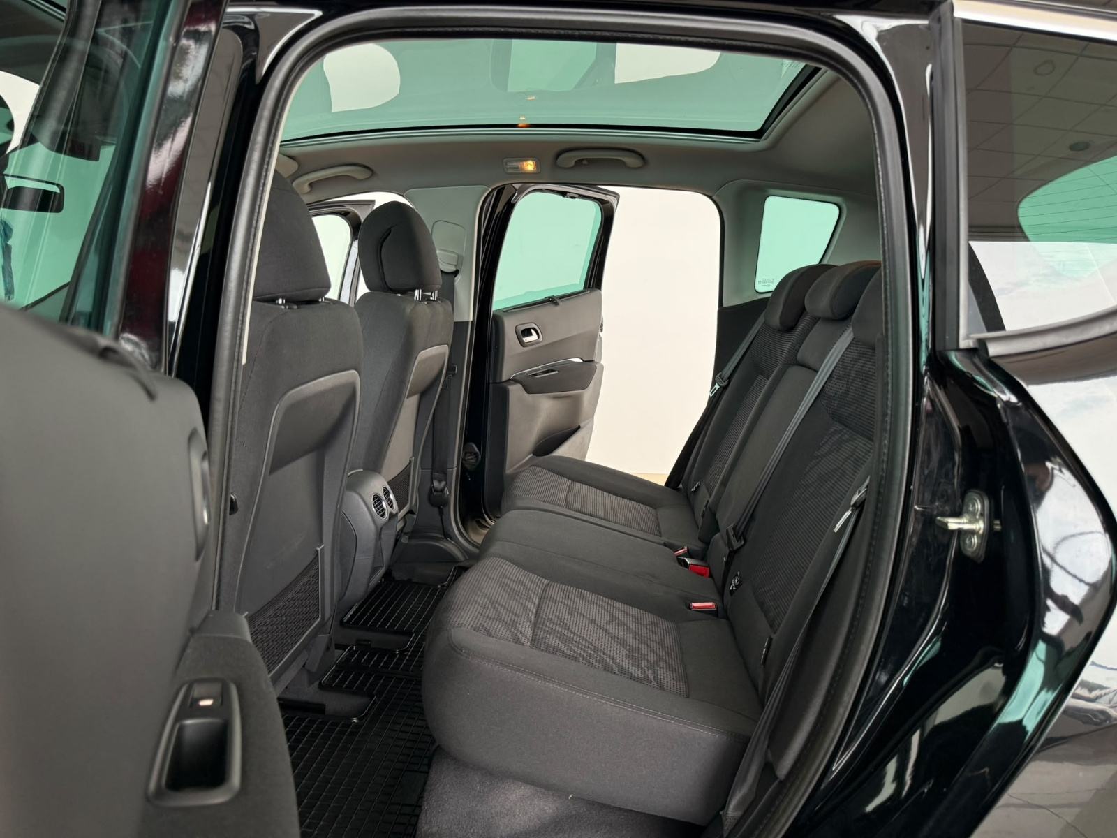 Peugeot 3008 1.6 HDi⭐️152.000KM⭐️PLATINUM⭐️1.VL⭐️SERVISNA⭐️PANORAMA⭐️, fotografija 14