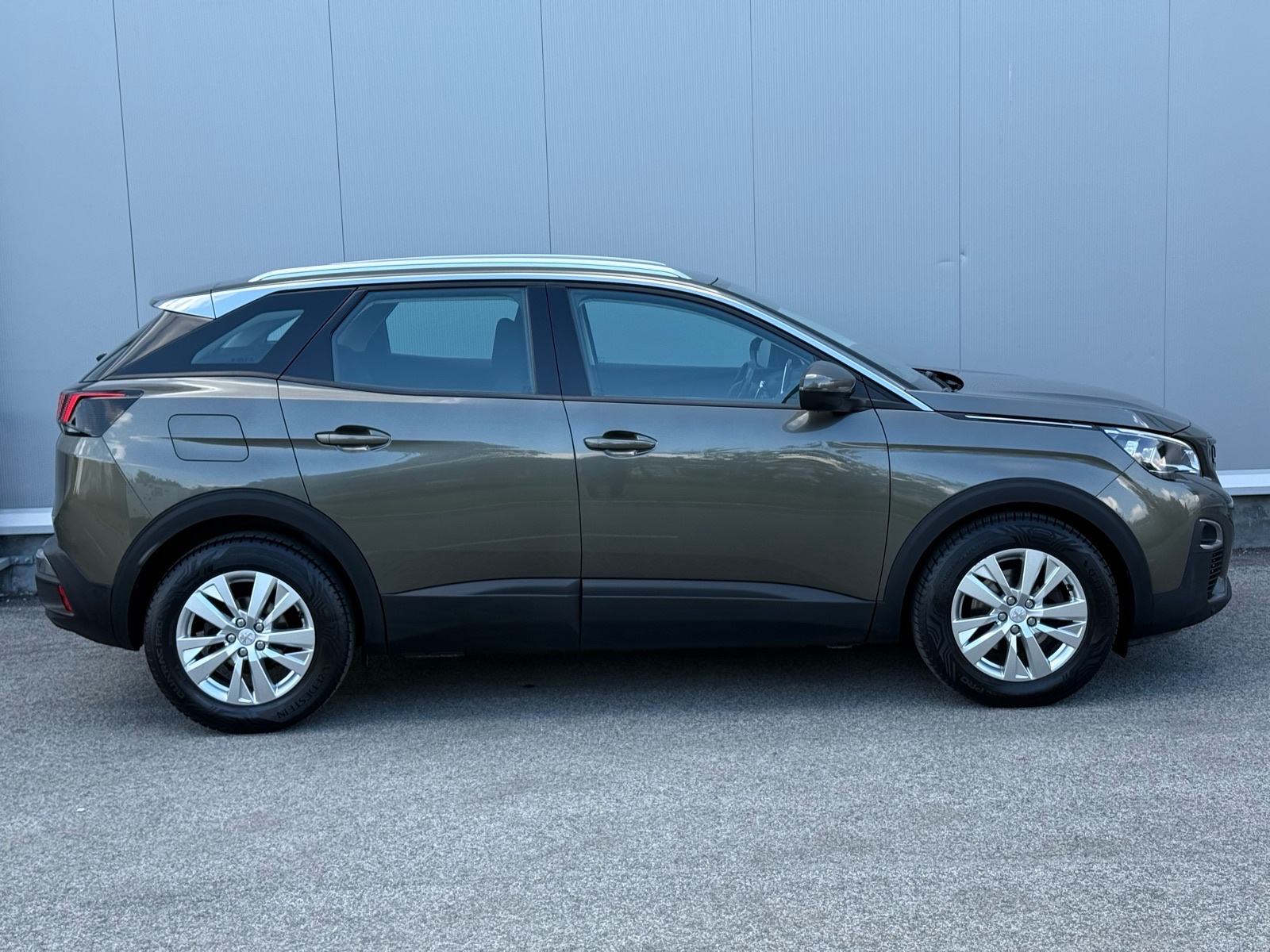 Peugeot 3008 1,6 HDi Active*AUTOMATIK*KAMERA*VELIKI SERVIS*JAMSTVO*, fotografija 11